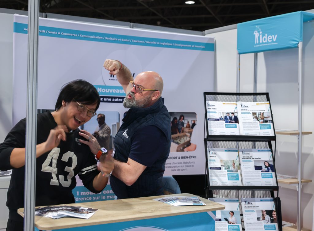 IDEV Formation au Salon de l’Étudiant en mars